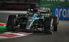 Mercedes se dál klouže nejrychleji