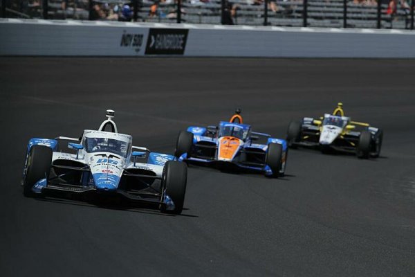 Poslední příprava na Indy500 pro Dixona