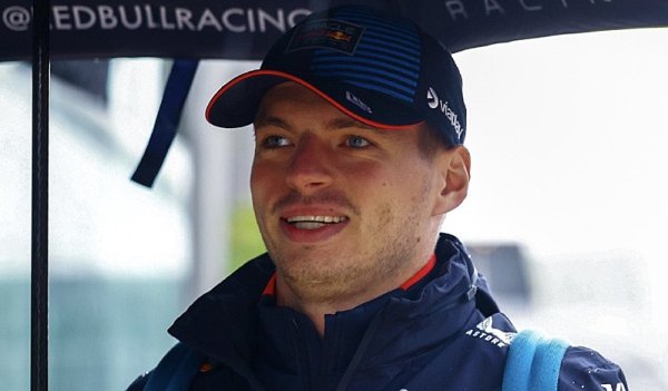 Verstappen měl hodně poškozenou podlahu