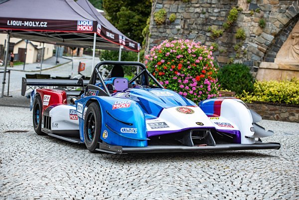 Premiéra závodního prototypu Nova Proto NP01 