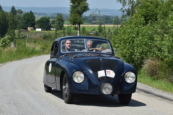 SPIES HECKER CLASSIC EXPO – Praga připomene zlatý věk automobilismu