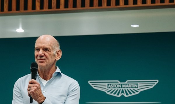 Newey se stává šéfem Aston Martinu
