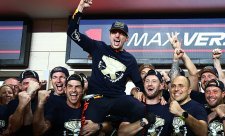 Mistrovské oslavy po sprintu