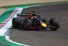 Verstappen kouzlil, rozdílné strategie míchaly kartami