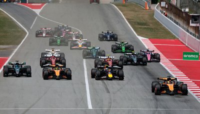 McLaren byl chytřejší než Red Bull, Verstappen neudržel nervy 