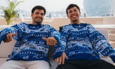 Williams těží z rivality jezdců