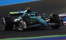 Těsný souboj v Kataru: Piastri před Norrisem, Alonso třetí