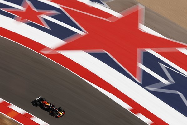 Verstappen ovládl páteční dění v Austinu, McLaren zůstává na dostřel Verstappen ovládl páteční dění v Austinu, McLaren zůstává na dostřel