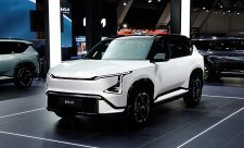 Kia s výstavní premiérou sportovně laděného elektrického SUV