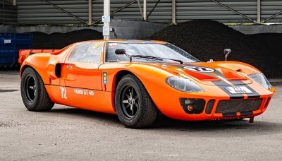 Replika Fordu GT40 přijede do Prahy