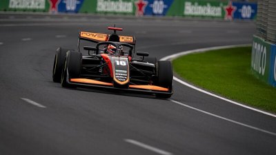 Kolize jezdců Premy stvrdila Del Pinův triumf