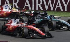 Russell vykročil za životní šancí, Ferrari hodilo příležitost do koše