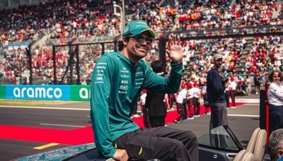 Verstappen a Stroll budou závodit i během pauzy