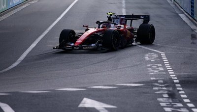 Ferrari opět na prvních dvou místech