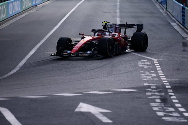 Ferrari opět na prvních dvou místech