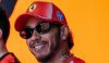 Hamilton měl štěstí i odvahu, Antonelli pořádnou smůlu