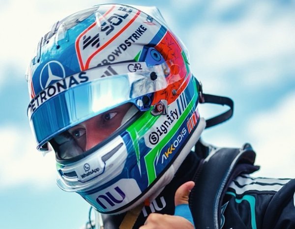 Antonelli vyšel vítězně ze souboje dvou generací¨
