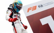 Nakamura si pohlídal Badoera, kolize dvou favoritů