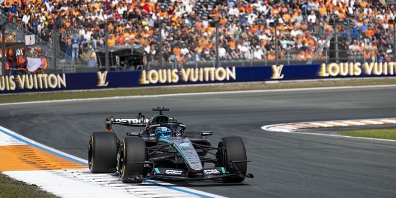 Russell zahájí sprint z pole position, Antonelli až pátý