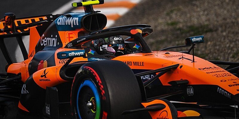 Norrisův oranžový McLaren začne před oranžovými tribunami jako první