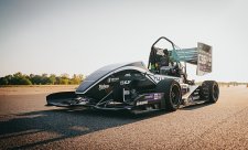 Osmý monopost týmu FS TUL Racing míří na mezinárodní závody