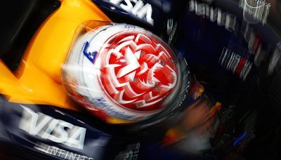 Verstappen pořád vládne