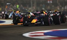 Verstappen konečně dobyl Singapur