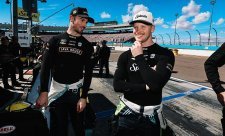 Rossi ovládl druhý den testů ve Phoenixu