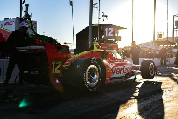 Malukas ovládl první trénink IndyCar v Phoenixu