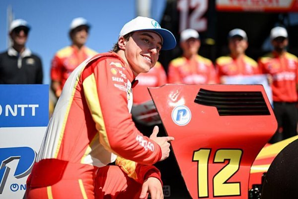 První pole pro Malukase, Schumacher senzačně čtvrtý