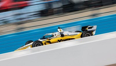 Nejlépe se na závod naladil Newgarden