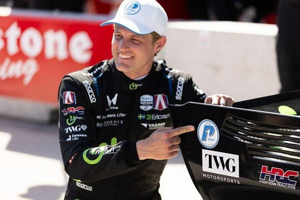 Marcus Ericsson má první pole position v IndyCar