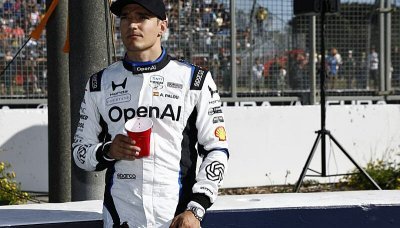 Poslední pit stop převážil misku vah pro Paloua