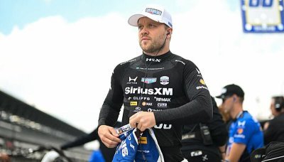 Trénink před kvalifikací zkrátil déšť, nejrychlejší Rosenqvist