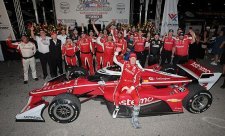 Newgarden vyhrál pošesté na oválu v St. Louis
