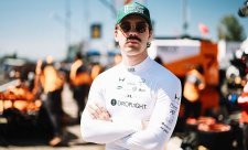Foster na pole position, Palou havaroval
