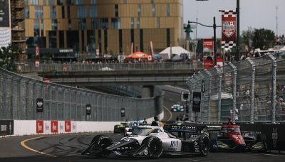 Divokou premiéru v Markhamu ovládl Ericsson