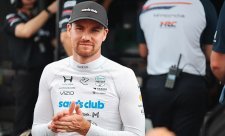 Kirkwood si připsal dominantní vítězství