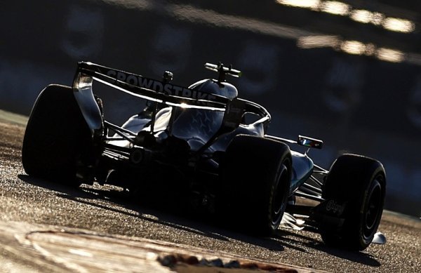 Mercedes závodil s McLarenem