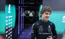 Penalizace mění pořadí v první desítce