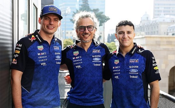 Red Bull si ponechá Hadjara