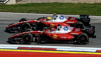 Ferrari dojdou peníze, míní Wolff