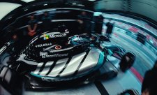 Mercedes se rozloučil nejrychlejším kolem