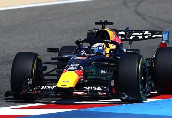 Verstappenovi se nový vůz nelíbí