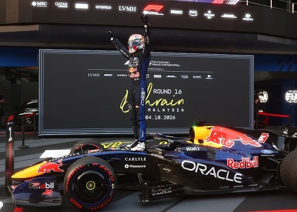 První vítězství pro Red Bull Ford
