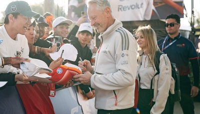 Aston získal šéfa konkurence